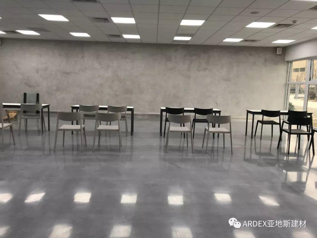 報名預(yù)約：百人高檔多功能培訓(xùn)教室\會議室\展廳可供出租