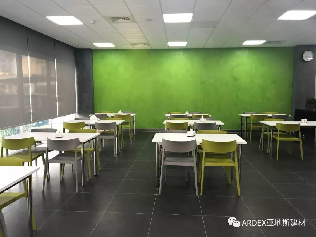 報名預(yù)約：百人高檔多功能培訓(xùn)教室\會議室\展廳可供出租